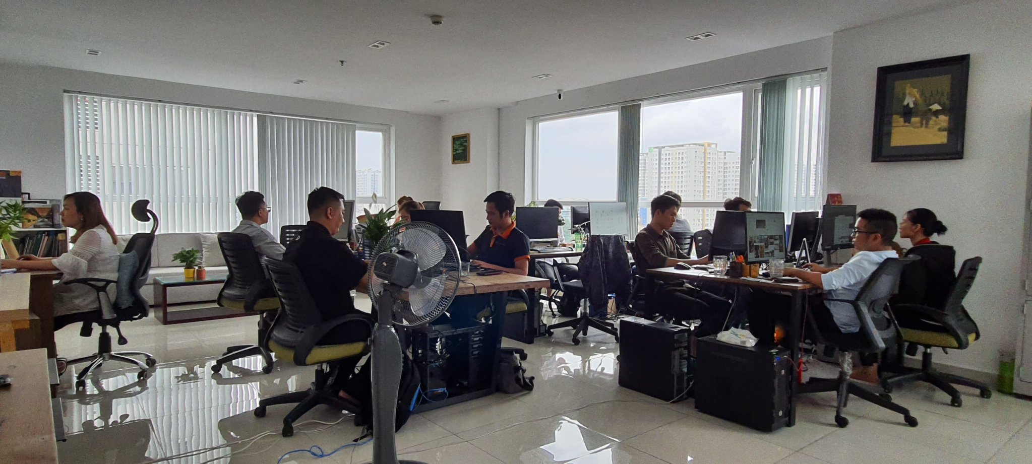 VĂN PHÒNG CÔNG TY CỔ PHẦN QUẢNG CÁO VÀ TRANG TRÍ NỘI THẤT HOÀNG GIA TẠI TP. HỒ CHÍ MINH
